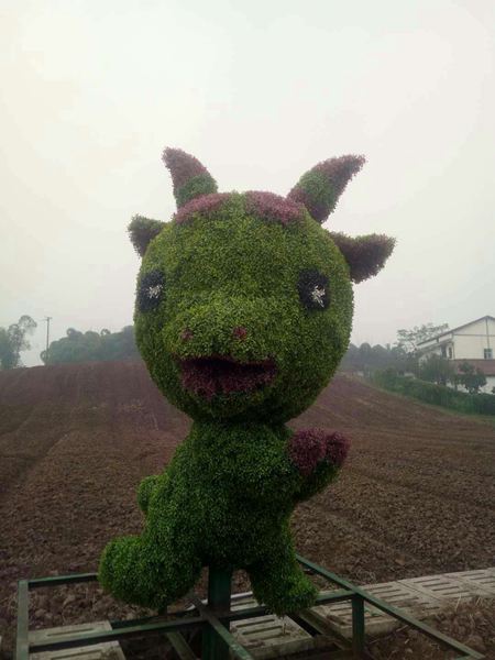 仿真綠雕